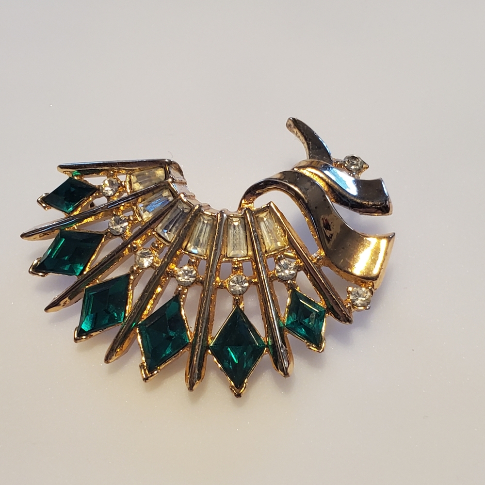 Trifari brooch - Picture 2 of 3